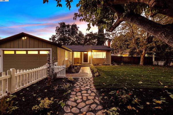 25 Brandon Rd, Pleasant Hill, CA 94523