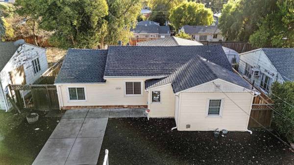 2438 Upland Dr, Concord, CA 94520