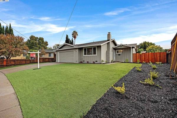 2638 Saratoga Ave, Concord, CA 94519