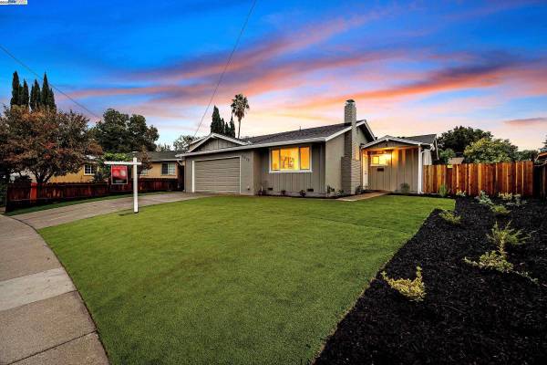 2638 Saratoga Ave, Concord, CA 94519