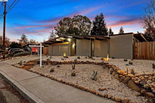 4004 Salem St, Concord, CA 94521