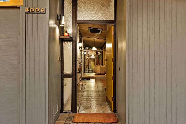 4004 Salem St, Concord, CA 94521