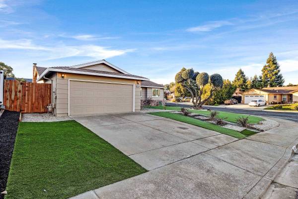 3600 Brookdale Cir, Antioch, CA 94509