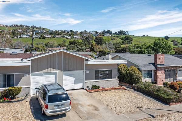 30236 Vanderbilt St, Hayward, CA 94544