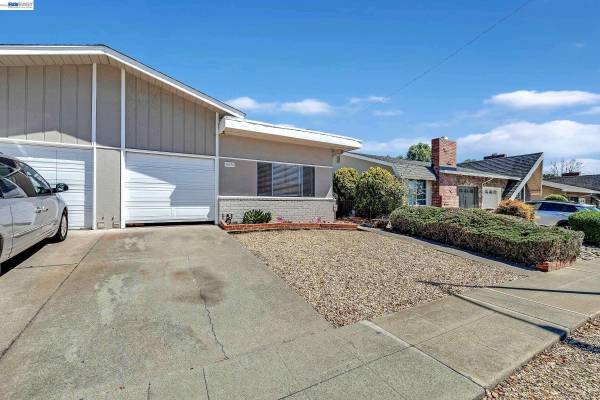 30236 Vanderbilt St, Hayward, CA 94544