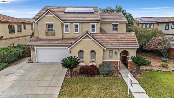 1869 Tarragon Dr, Brentwood, CA 94513
