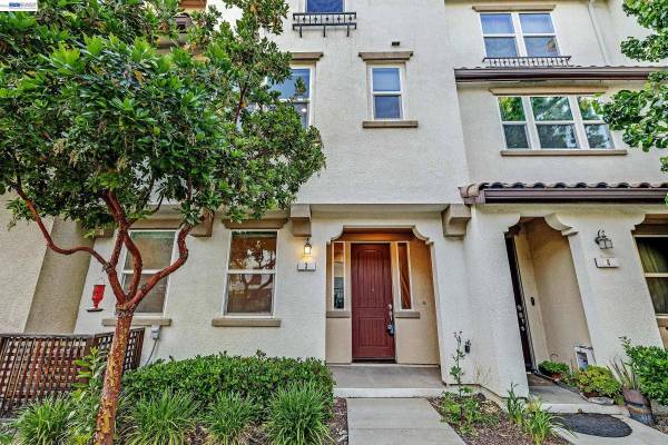 1270 Gusty Loop #3, Livermore, CA 94550