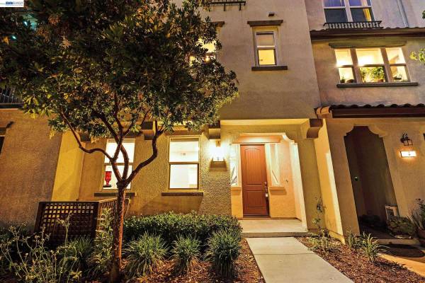 1270 Gusty Loop #3, Livermore, CA 94550