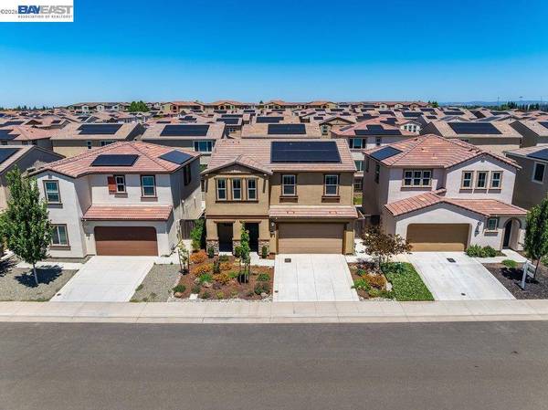 5048 Ashbrook St, Roseville, CA 95747