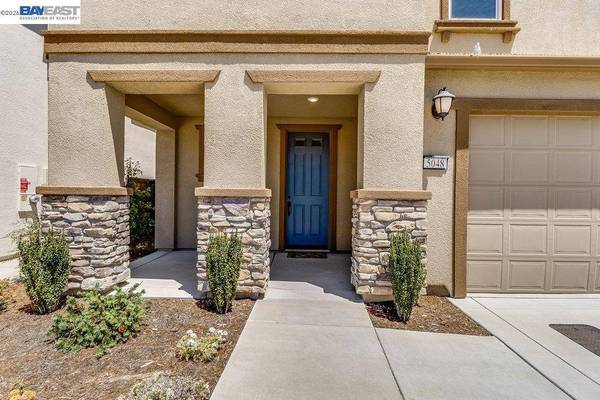 5048 Ashbrook St, Roseville, CA 95747