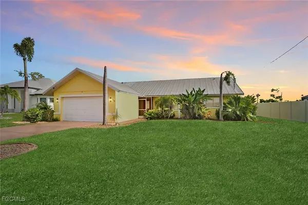 115 SW 12th TER, Cape Coral, FL 33991