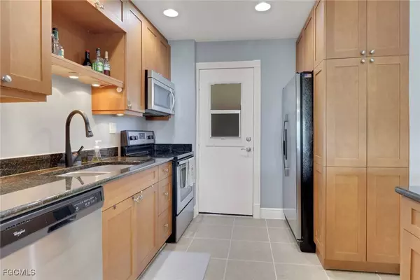 1766 Cape Coral Pkwy E #110, Cape Coral, FL 33904