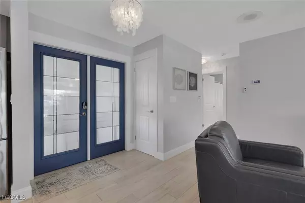 5356 Delano CT, Cape Coral, FL 33904