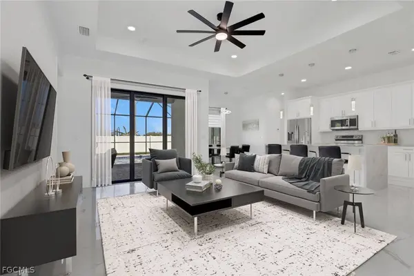 1427 SW Embers TER, Cape Coral, FL 33991