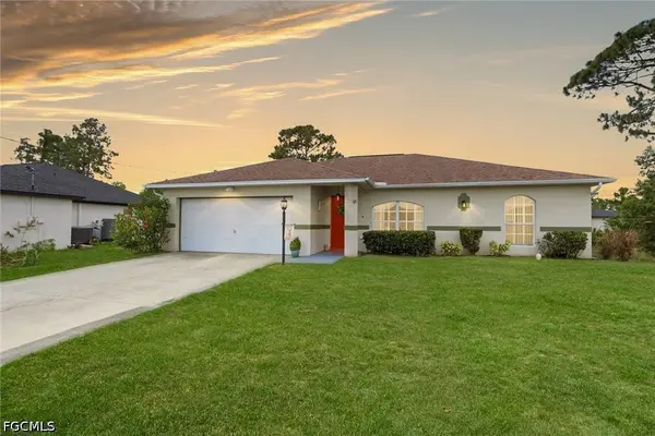 1013 Acroft AVE, Lehigh Acres, FL 33971