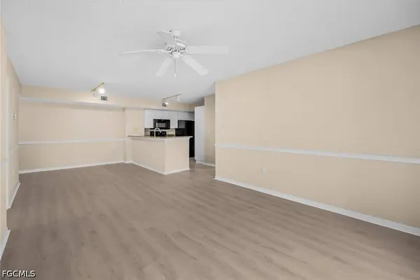 1590 S 42ND CIR #209, Vero Beach, FL 32967
