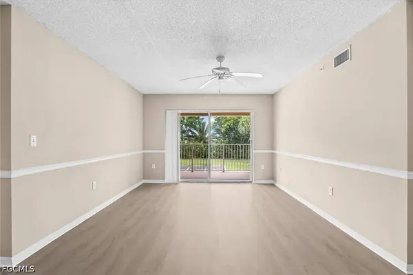 1590 S 42ND CIR #209, Vero Beach, FL 32967