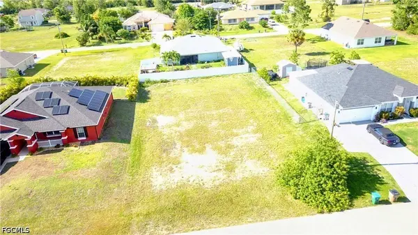 2821 NW 26th ST, Cape Coral, FL 33993