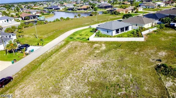 1846 NW 36th PL, Cape Coral, FL 33993