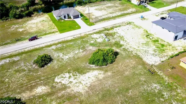 1238 NW 24th TER, Cape Coral, FL 33993