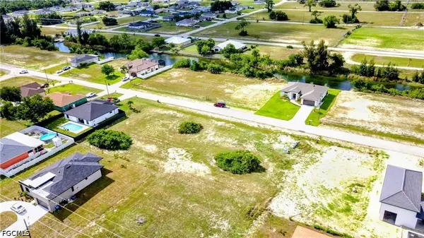 1238 NW 24th TER, Cape Coral, FL 33993