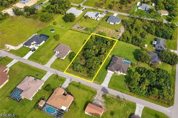 704 Greenwood AVE, Lehigh Acres, FL 33972