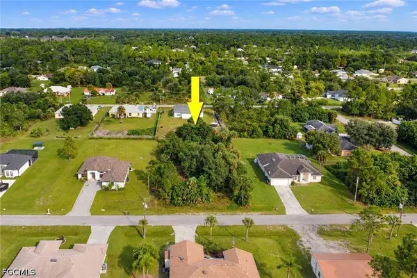 704 Greenwood AVE, Lehigh Acres, FL 33972