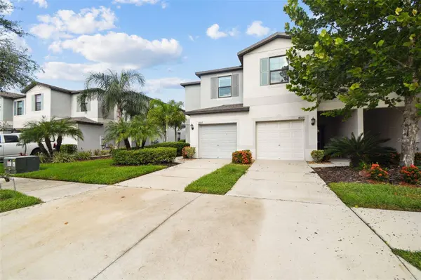 4007 WILD SENNA BLVD, Tampa, FL 33619