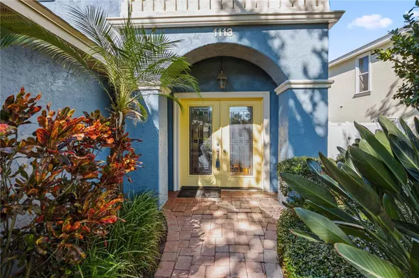 1113 S PINE LAKE DR, Tampa, FL 33612