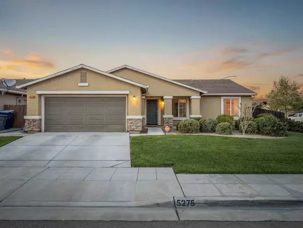 5275 E Hoxie AVE, Fresno, CA 93725