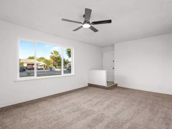 2332 S Jackson AVE, Fresno, CA 93725