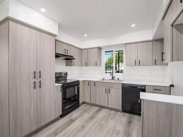 2332 S Jackson AVE, Fresno, CA 93725