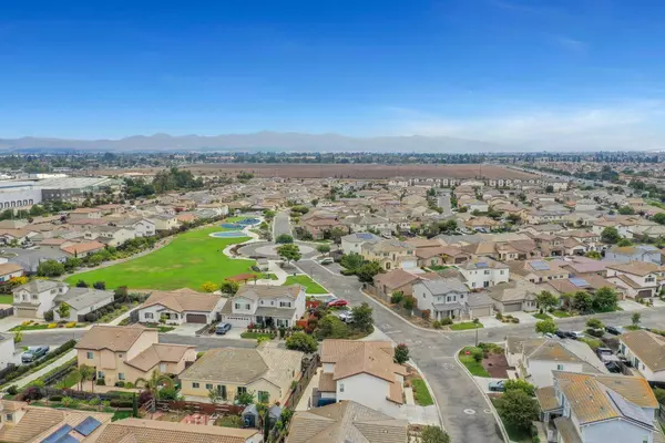 1549 S Cheshire CT, Santa Maria, CA 93458