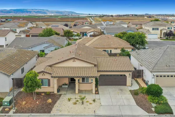 1549 S Cheshire CT, Santa Maria, CA 93458