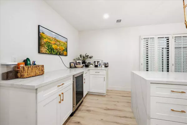 273 Hartnell PL, Sacramento, CA 95825