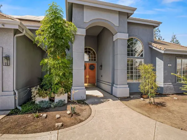 152 W Peace River DR, Fresno, CA 93711