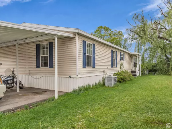 679 PERCIVAL ST #265, North Salt Lake, UT 84054