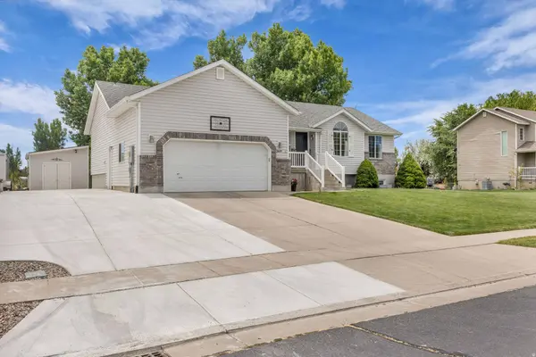 3609 W JUPITER HILLS DR, Syracuse, UT 84075