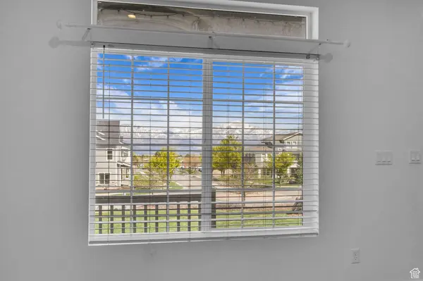 5315 S PEBBLE RIDGE LN, West Valley City, UT 84118