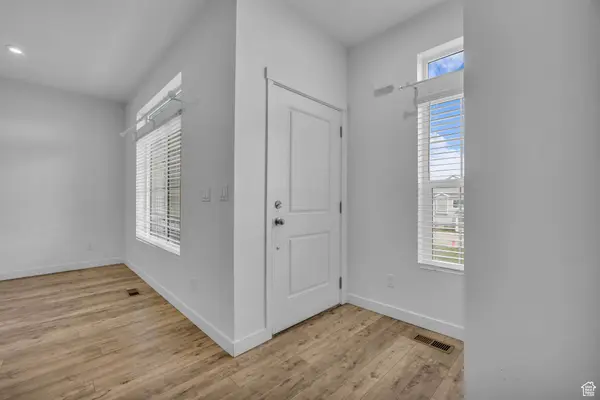 5315 S PEBBLE RIDGE LN, West Valley City, UT 84118