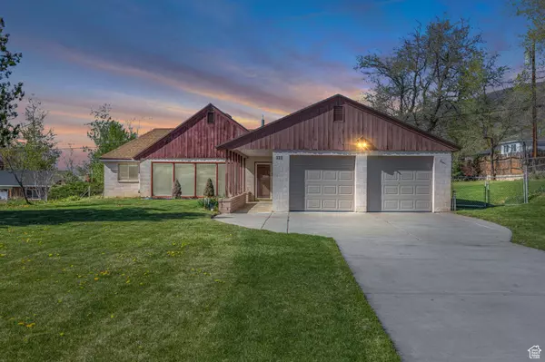 569 E 900 N, Bountiful, UT 84010