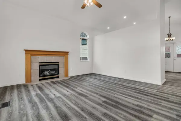 1032 W 1400 S, Woods Cross, UT 84087