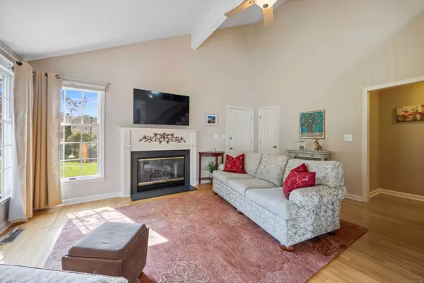 697 South End Road #24, Southington, CT 06479