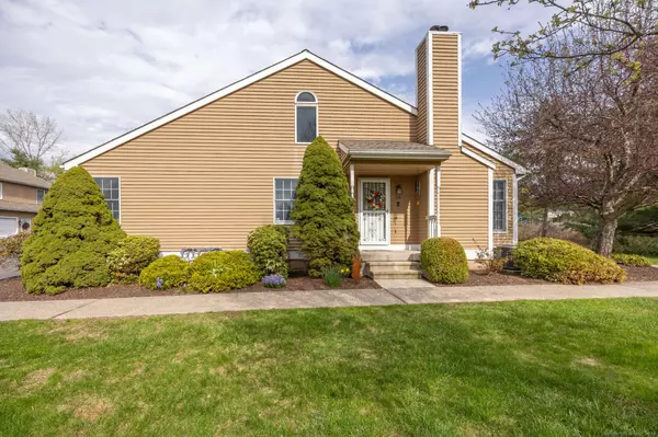 697 South End Road #24, Southington, CT 06479