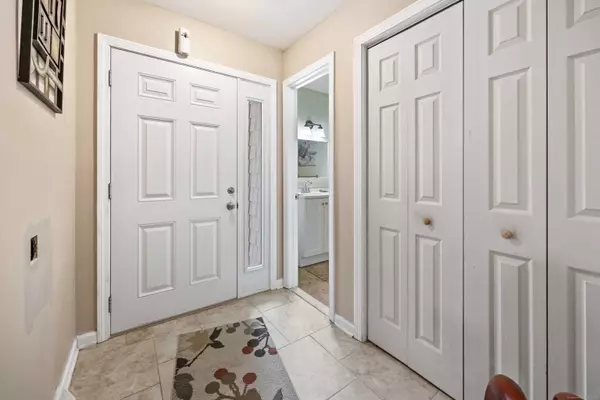 47 Currier Place #47, Cheshire, CT 06410