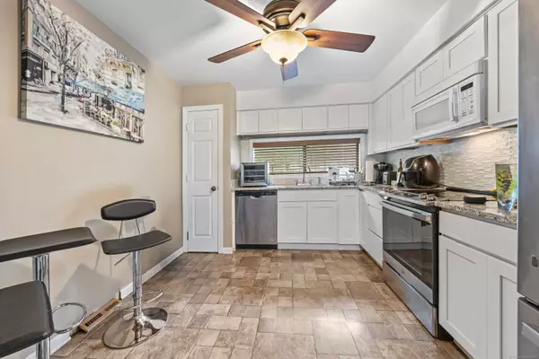 47 Currier Place #47, Cheshire, CT 06410