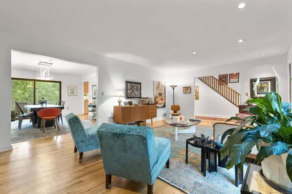 494 Rock Rimmon Road, Stamford, CT 06903