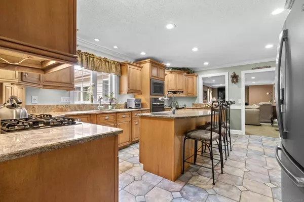 1199 Cornerstone Court, Cheshire, CT 06410