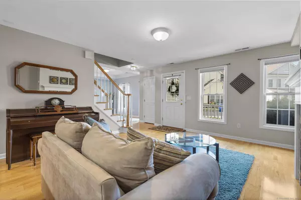 21 Mickel Lane #21, Milford, CT 06461