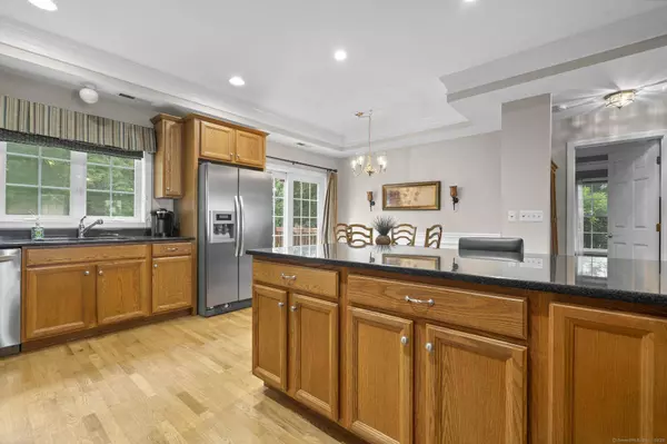 21 Mickel Lane #21, Milford, CT 06461